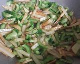 স্পাইসি নুডুলস(spicy noodles recipe in Bengali) রেসিপির ধাপ 4 ছবি