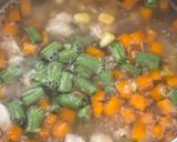 Foto langkah ke 6 dari resep Sup Makaroni Ayam Sayuran.