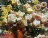 Foto langkah ke 3 dari resep Tumis cumi asin.