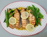 Foto langkah ke 4 dari resep Salmon Pan Fried with Asparagus.