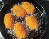 Foto langkah ke 6 dari resep Kroket Kentang.