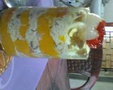A picture of step 1 of Mangofaluda.