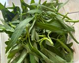 Foto langkah ke 1 dari resep Tumis Kangkung Terasi Simple.