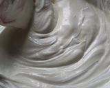 Foto del paso 9 de la receta: Mousse de chocolate blanco con interior de mango y frambuesas