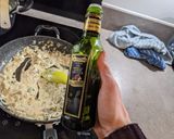 A picture of step 6 of Creamy mushroom pasta.
