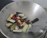 Foto langkah ke 3 dari resep Oseng terong tahu.