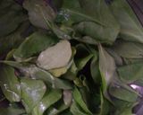 A picture of step 2 of Spinach moong dal dosa.