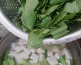 Foto langkah ke 3 dari resep Sayur Bening Sawi.