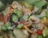 Foto langkah ke 4 dari resep Garang Asem Ayam Tanpa Bungkus.