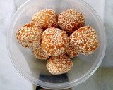 Foto langkah ke 3 dari resep Onde onde Kw Keju ala #Debm #Keto.
