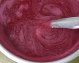 Foto langkah ke 4 dari resep 42. Puding Merah Putih (Puding Lapis Strawberry Susu).