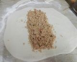 A picture of step 8 of Salsa chicken cheese bread.