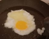 Foto langkah ke 2 dari resep Telor Ceplok Kecap.