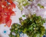 A picture of step 2 of Matar ki chaat.