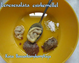 Lencsesaláta csirkecombbal recept fázis 1 fotója