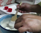 Foto del paso 2 de la receta: Paletas de bombón cubiertas de chocolate y amaranto