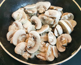 Foto del paso 1 de la receta: Pizza Funghi