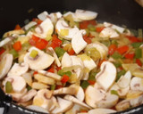 Foto del paso 3 de la receta: Magro de cerdo al vermú