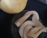 A picture of step 1 of Honey dew Melon juice.