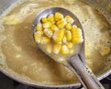 A picture of step 4 of Sweet Corn Soup.