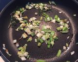 Foto del paso 3 de la receta Alcachofas con carne y tomate
