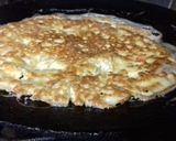 A picture of step 4 of Spicy red chilli Omlet.