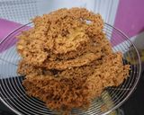 Foto langkah ke 7 dari resep Ayam Goreng Kremes.