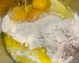 Une image de l'étape 2 de Ravioles au poulet et au pesto.