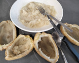 Foto del paso 3 de la receta: Chayote relleno de cuscús y pollo