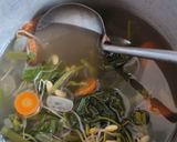 Foto langkah ke 2 dari resep Sayur Asem Kangkung Khas Jawa Timur.