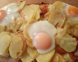 Foto del paso 7 de la receta: Patatas con huevos estrellados al horno