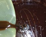 Foto langkah ke 4 dari resep Base cake dessert / bolu untuk dessert box / cup.