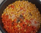 Foto langkah ke 3 dari resep Nasi Goreng Rice Cooker.