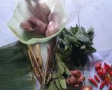 Foto langkah ke 1 dari resep Pepes Ayam Kemangi.
