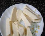 A picture of step 2 of Panner pakoda (party snacks).