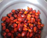 A picture of step 9 of Seed Sauce with Fresh Chacha Fish.