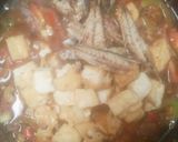 Foto langkah ke 4 dari resep Ikan pindang bumbu tomat.