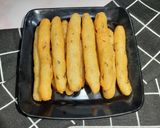 Foto langkah ke 3 dari resep 60. Stick Kentang Keju.
