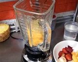 A picture of step 2 of Classic Mixed Fruit Juice.