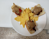 Foto del paso 4 de la receta: Tostas de pollo con salsa de castañas y pasas