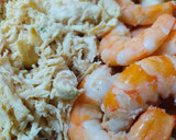 Foto del paso 2 de la receta: De re"chupe"te de pollo y langostinos