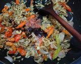 Foto langkah ke 2 dari resep Tumis Pare Rebon Pedas.