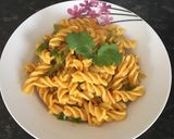 A picture of step 6 of Red sauce creamy pasta.
