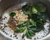 A picture of step 3 of Dahi kadi.