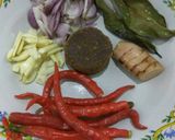 Foto langkah ke 1 dari resep Sambal goreng labu krecek.