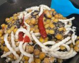 Hình bước làm 2 của món Tempeh Kho Dừa Chay 🌱
