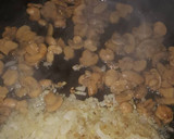 Foto del paso 1 de la receta: Pasta en salsa rosa