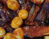 Foto langkah ke 4 dari resep Sambel terong telur puyuh.