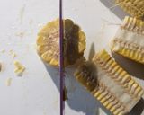 A picture of step 1 of Sweet corn on the cob "ribs".