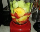 Gáliadinnye-nektarin smoothie recept fázis 1 fotója